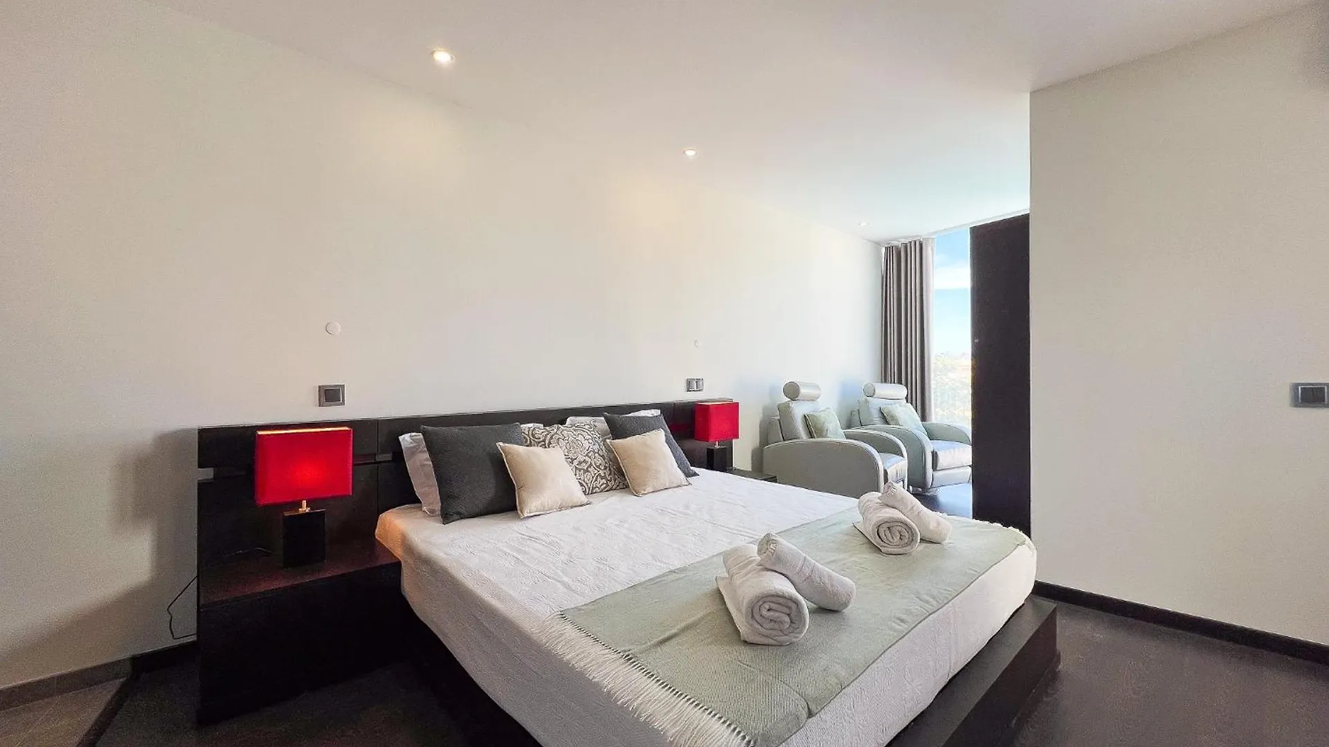 Luxury Villa, Private Heated Pool, Jacuzzi, Hammam 阿尔布费拉 0*,